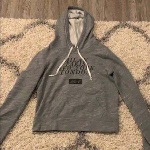 Grey Long Sleeve Sweatshirt